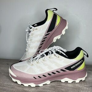 Women’s Merrell Speed Eco Hiking Shoes size 9